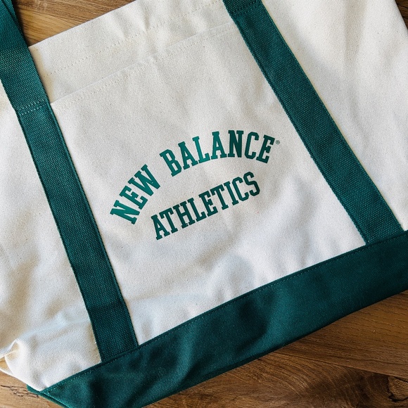 New Balance Classic Canvas Tote Bag White & Green Cotton Everyday Carry - Picture 2 of 8